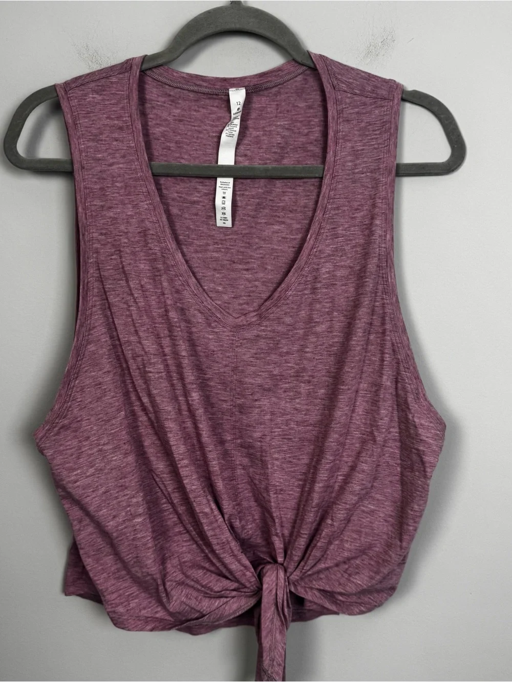 LULULEMON | Mauve Sleeveless Tie-Front V-Neck Tank Top Women’s Size 12